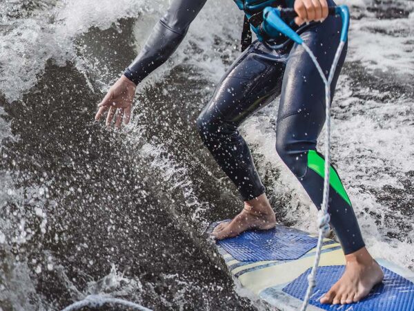 What to Wear Surfing for the First Time – Beginner’s Guide (2025)