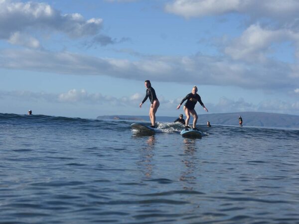 Best Time of Year for Surfing in Maui – Wave & Weather Guide